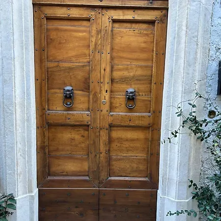 A Un Passo Dal Castello *