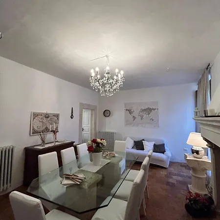 A Un Passo Dal Castello Holiday home *