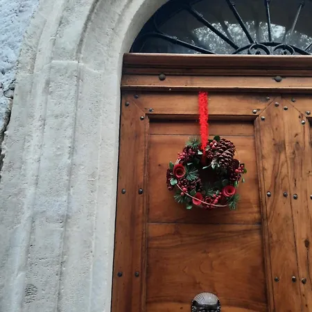 A Un Passo Dal Castello Vakantiehuis